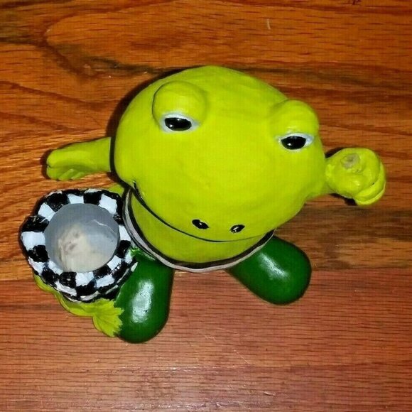 Frog statue resin Black white stripes designer inspired indoor/outdoor decor - Picture 7 of 12